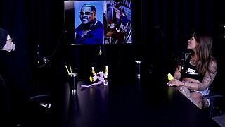 não faria uns fetiches com brinquedinhos? flor de damiana polêmica no see through red 😈🔥