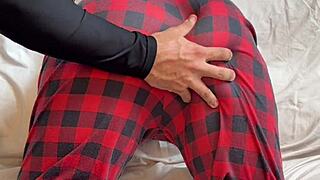 Ex-wife bends over begging for that hard spanking punishment 😈🍑