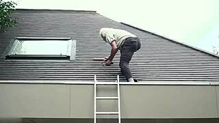 Hey old man, wanna play that hot sex game with this young teen?