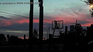 Pretty Girl Clairo Lyrics Spark Sensual Fantasies In Español