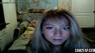 Blonde babe's webcam show stirs deep feelings of desire and thrill. Her hot moves pull you right in.