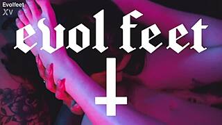 Lesbian Foot Lovers Tease Toes and Barefoot Pleasures Gently