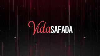 Well-hung stud begs to raw dog my wife while hubby watches close