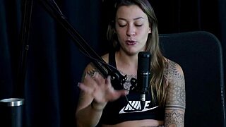 WATCH THE NAUGHTY INTERVIEW FULL OF FILTH WITH FLOR DE DAMIANA AND VOVÔ MOAI ON PORN CAST BRAZIL - PART 5!