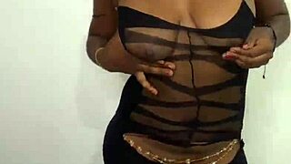 she dances sexy before rubbing her pussy to orgasm