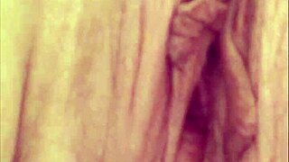 worship my goddess pussy while i piss hot from it 💦😈