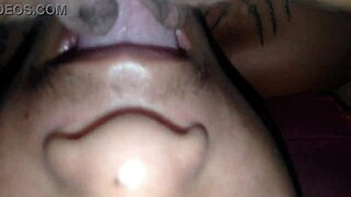 big girl wet pussy licked til she squirts everywhere!! 👅💦