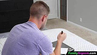 Redhead rogue helps lazy cousin exam with big tits blowjob deepthroat