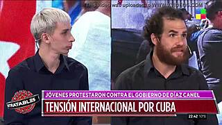 Cuban tames live communist chico!