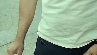 en el episodio 19 public defi me conecto con un desconocido al aire libre