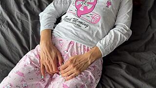 i'm fingering my wet teen pussy till i squirt on that big cock