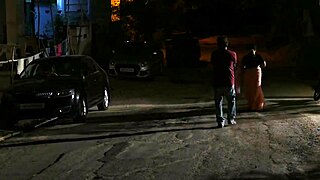 who's this thick aunt making me crave kisses and more