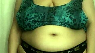 Trying On Bikini Bras Big Tits BBW Chubby Natural Nipples Ass Boobs