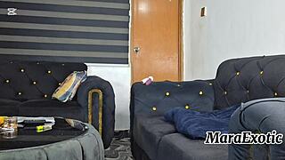 wanna see this horny bbw mara exotic squirt solo full vid on red??