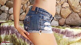 Jelena Jensen teases big tits outdoors 😍💦