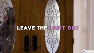 Hey I'm scared of the dark 😨 do something hot with me Alexia Anders and Lily Lou 👅💦