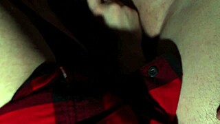 stepmom shares her curves in a close family tutorial