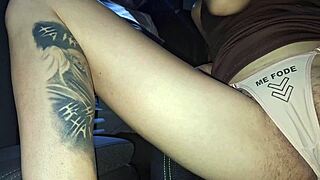 Horny Housewife Fucks Driver Bareback to Pay Fare with Creampie Cumshot