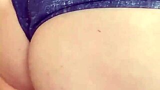 Worship fetish mistress elza koms' huge dripping pussy lips and juicy ass