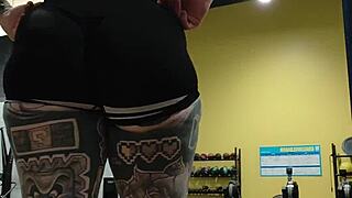 Hot Milf's Massive Gym Booty Bounces Hard!