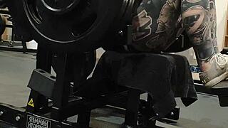 Hot Milf's Massive Gym Booty Bounces Hard!