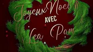 I discover her super intimate massage case 13