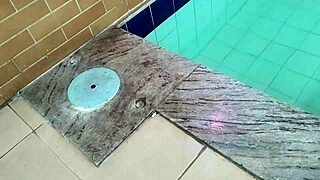 Chubby BBW mamou sits on monster BBC for mouth cum