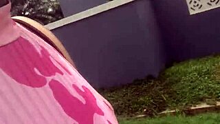 Stepsis twerks wildly on landlord's bed now?!