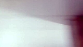 Novinha Deepthroats in Shower