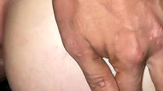 Prima cachonda craves secret anal pounding from rough lover