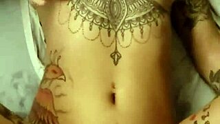 omg evelyn buarque's pretty brazilian pussy looks so tasty and juicy 😍🍑🔥