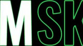 fucking stepmom with stepsis during family vacation feels amazing