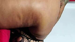 preta brazilian's fat ass worships bbc in hardcore bedroom domination 😈🍑