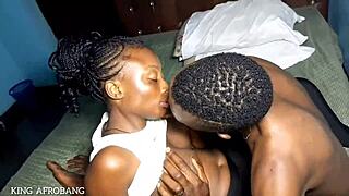 Amateur Homemade Lick Fest Leads to Sweet Romantic Penetration and Climax