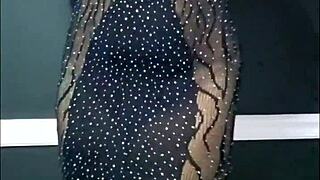 check my shaved pussy reveal in heels for sex club dancing night