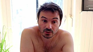 hey fabrice, teach me dirty talk to command her manly in bed 😏🛏️💋