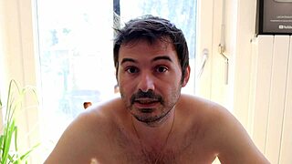 hey fabrice, teach me dirty talk to command her manly in bed 😏🛏️💋