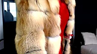 Mature webcam star Aimee hides her wild bitch side under fur coat