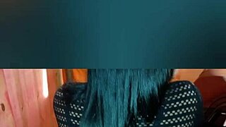 Cliente satisfeito filmou meu rosto safado chupando ele todo