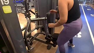 went to gym super horny no panties fingering my ass 😈 naughty gym solo play