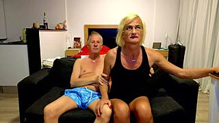 Gigi and Dave's Wild Shemale-Man Couple Live Anal Rimjob Cumshot Backstage Show!