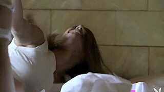 Behind Asian Big Tits Teen Viviane Leigh's Pose with Petite Lesbian Miluniel