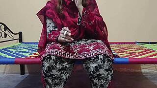 Maid's sloppy deep blowjob stirs hidden bedroom urges