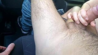 skip the fare with my sloppy deepthroat blowjob in this taxi
