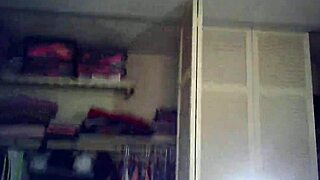 Glasses cam maxxx loadz pounds azn blonde doggystyle backstage