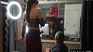 hey pretty shemale daisy taylor wants your big cock deep inside her