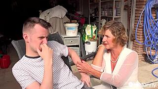 Sam Bourne Pounds Milf Cowgirl Style After Sloppy Blowjob Session