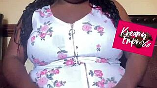 check out this bbw goddess flexing her fat ass toes for femdom worship