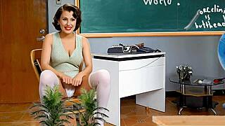 Ready for Torcelini's geography lesson on 2 continents?