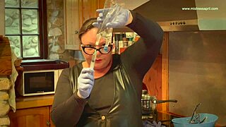 Dominatrix Mistress April Trains Rosie's Pee Toilet